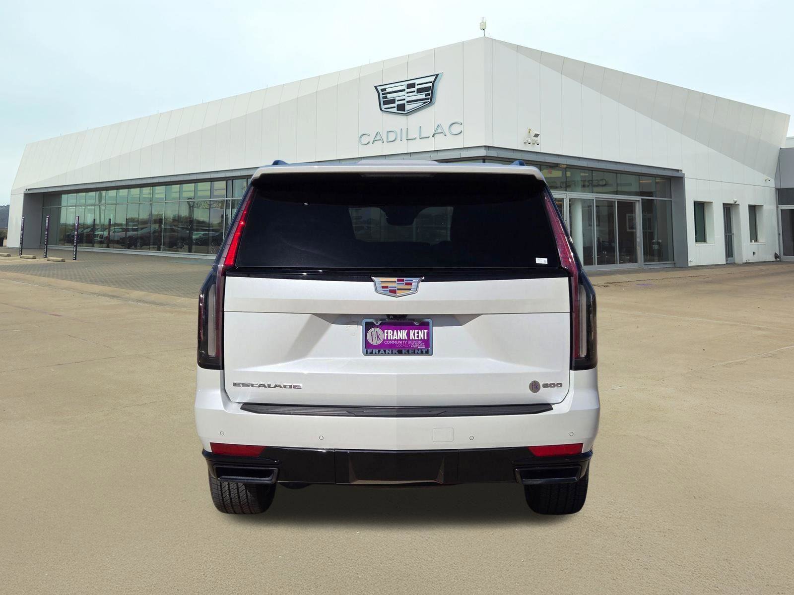 Used 2023 Cadillac Escalade Sport w/ Touring Package image 5