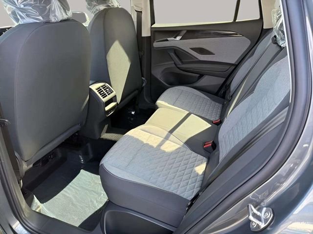 New 2026 Volkswagen Tiguan S image 5