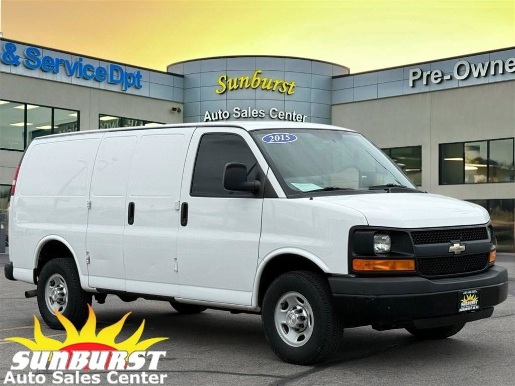 Used 2015 Chevrolet Express 2500 RWD image 1
