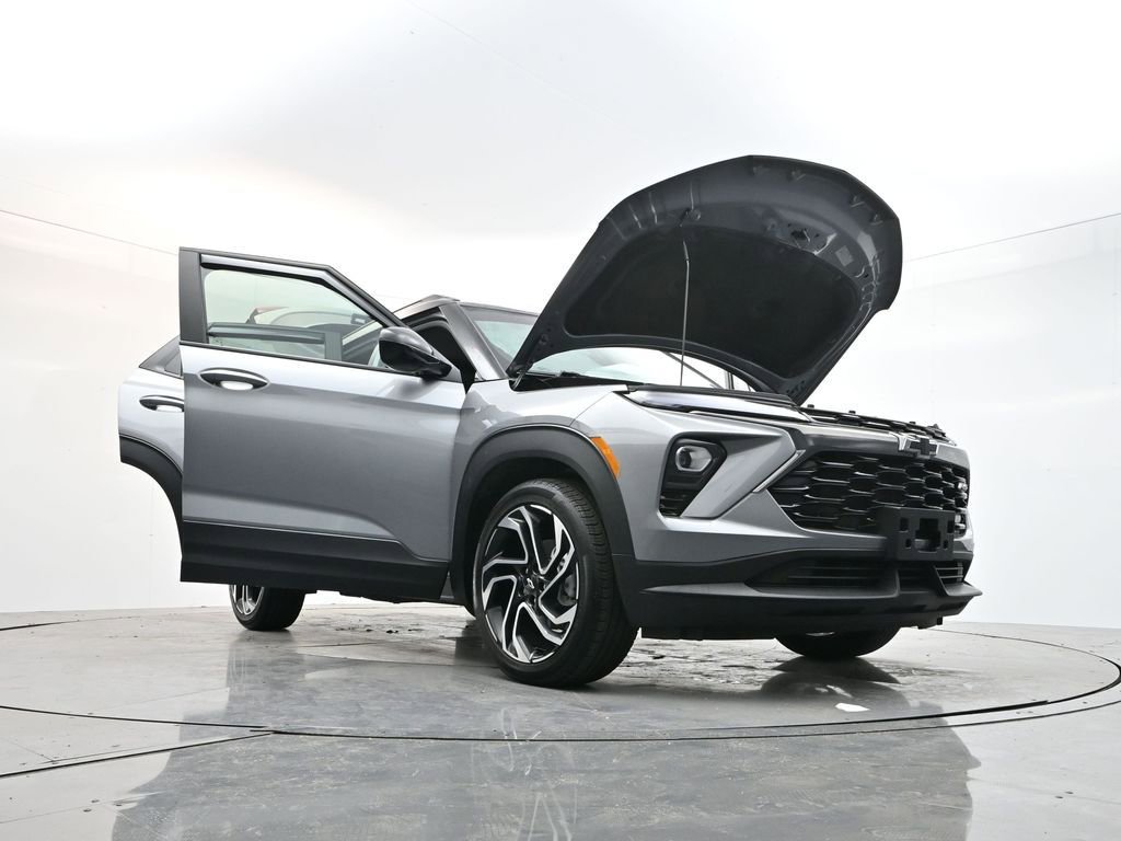 Used 2024 Chevrolet TrailBlazer RS w/ Convenience Package image 36