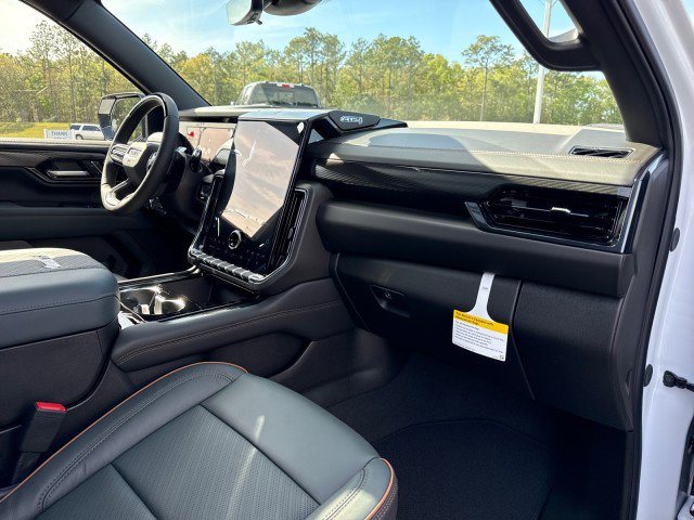 New 2026 GMC Yukon AT4 image 10