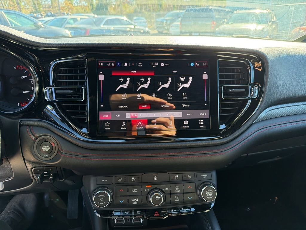 Used 2024 Dodge Durango GT image 19