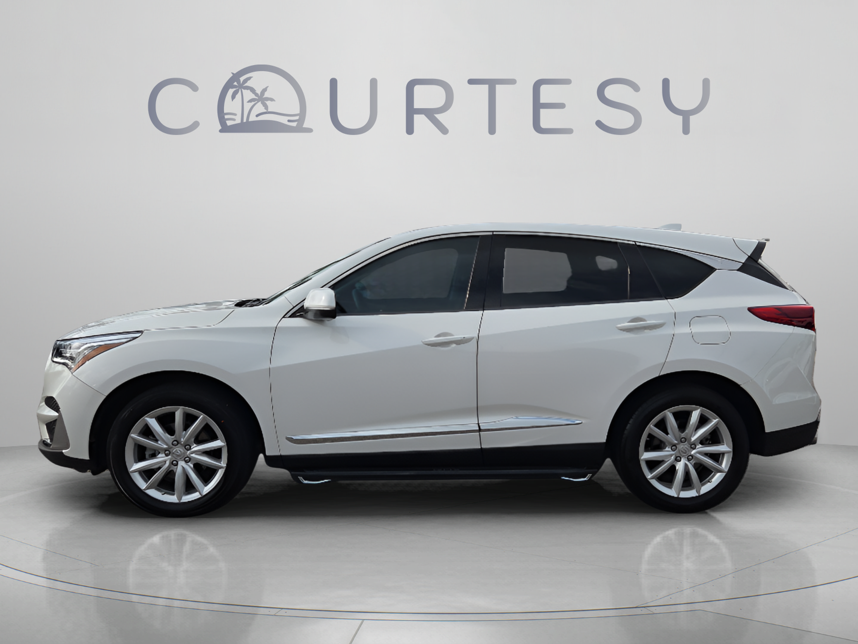 Used 2020 Acura RDX FWD image 2
