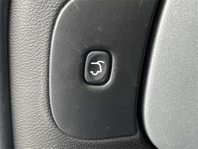 Certified 2016 Jeep Cherokee Latitude w/ Comfort/Convenience Group image 13