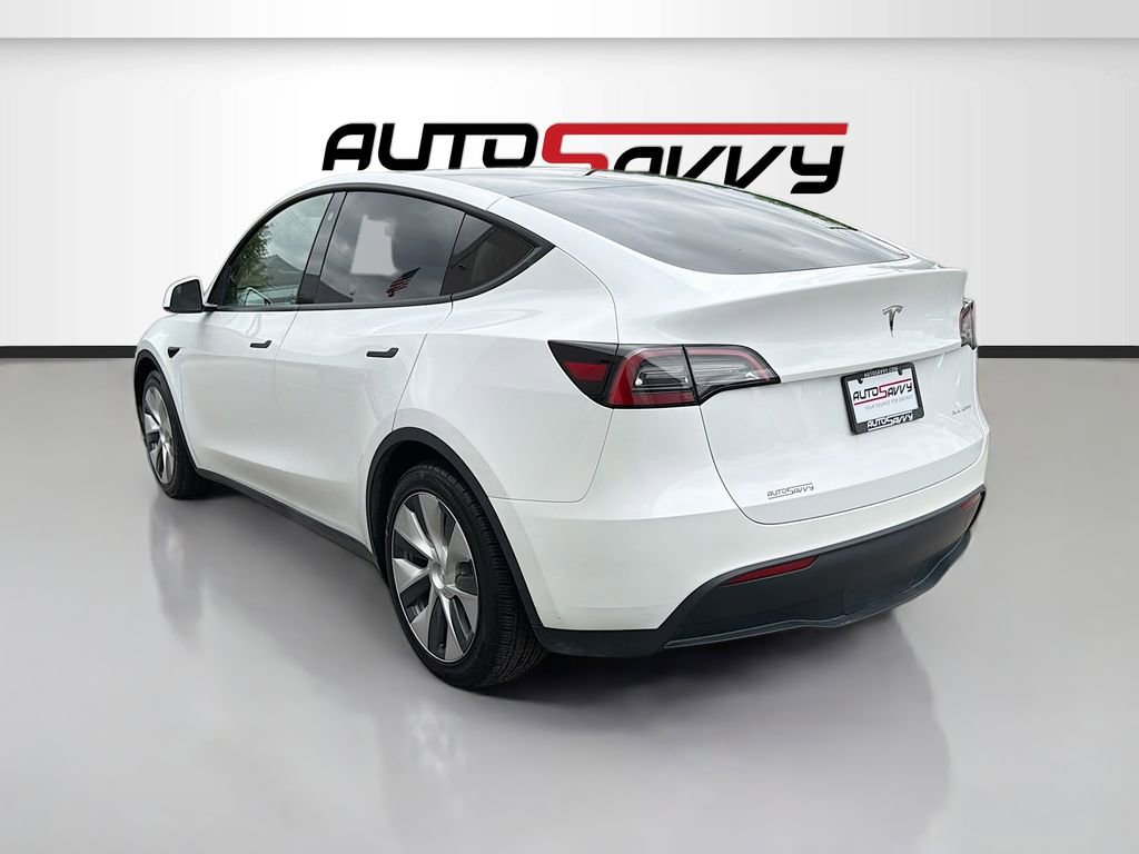 Used 2023 Tesla Model Y Long Range image 5