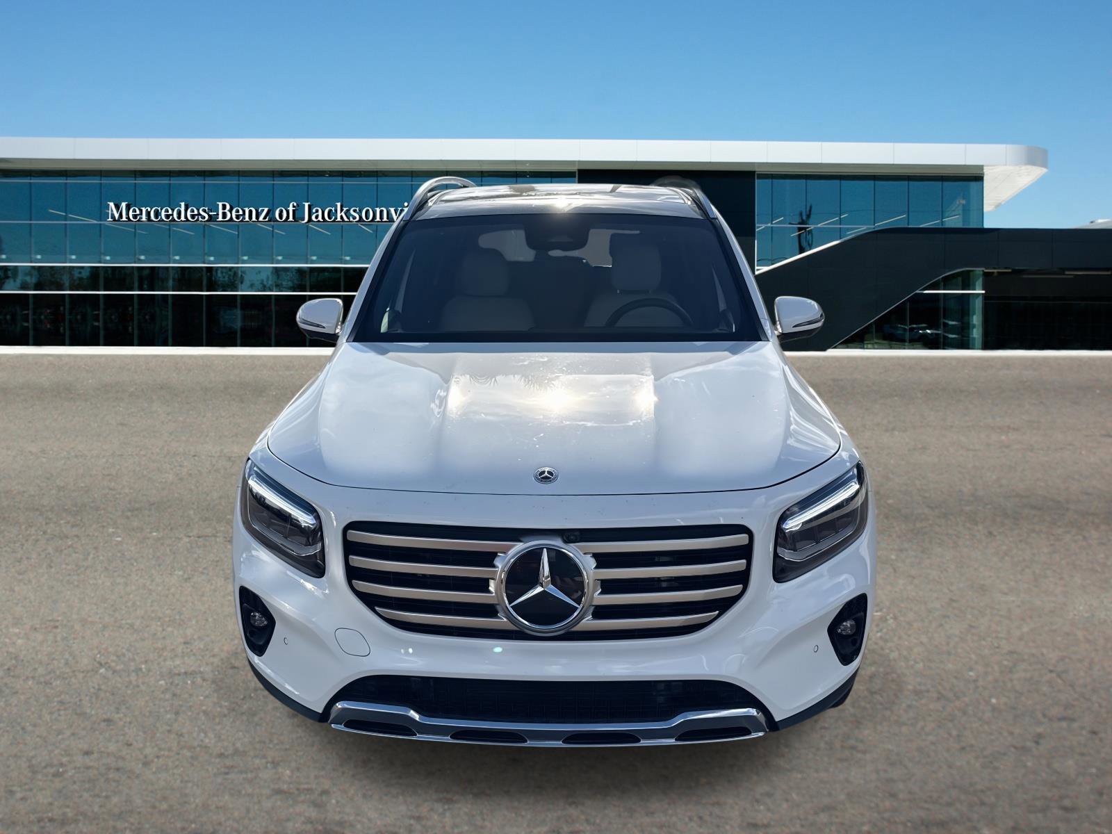 Used 2025 Mercedes-Benz GLB 250 image 8