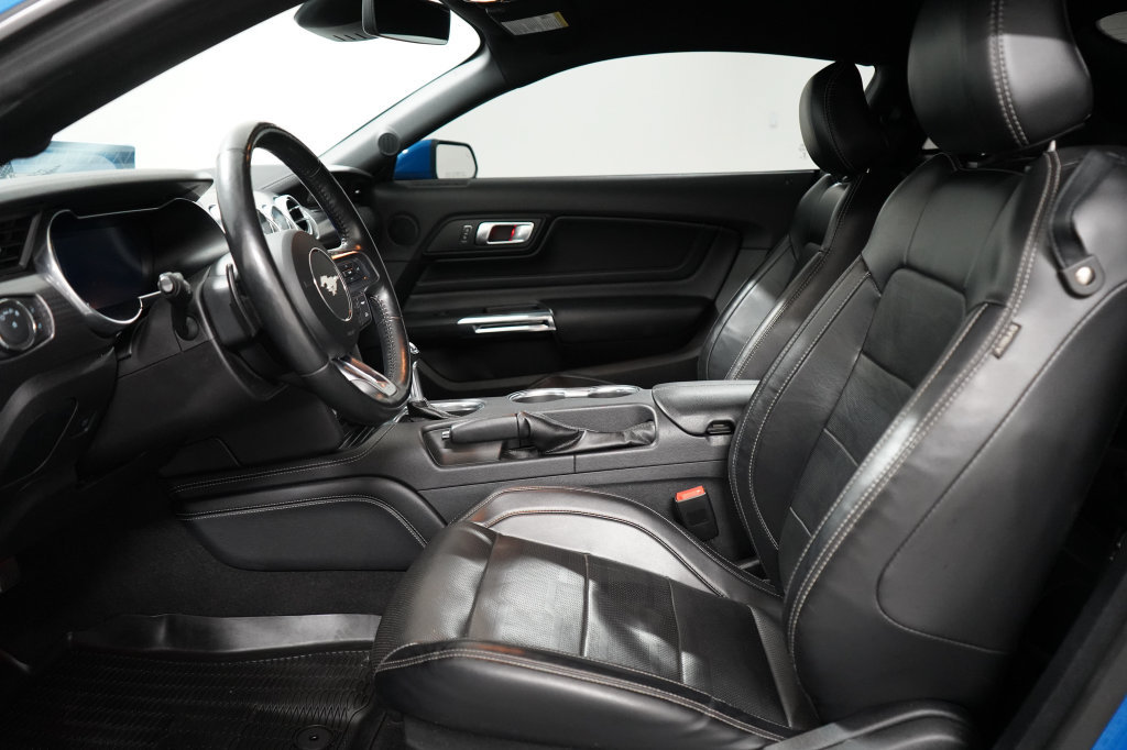 Used 2021 Ford Mustang GT Premium w/ GT Performance Package RWD image 13