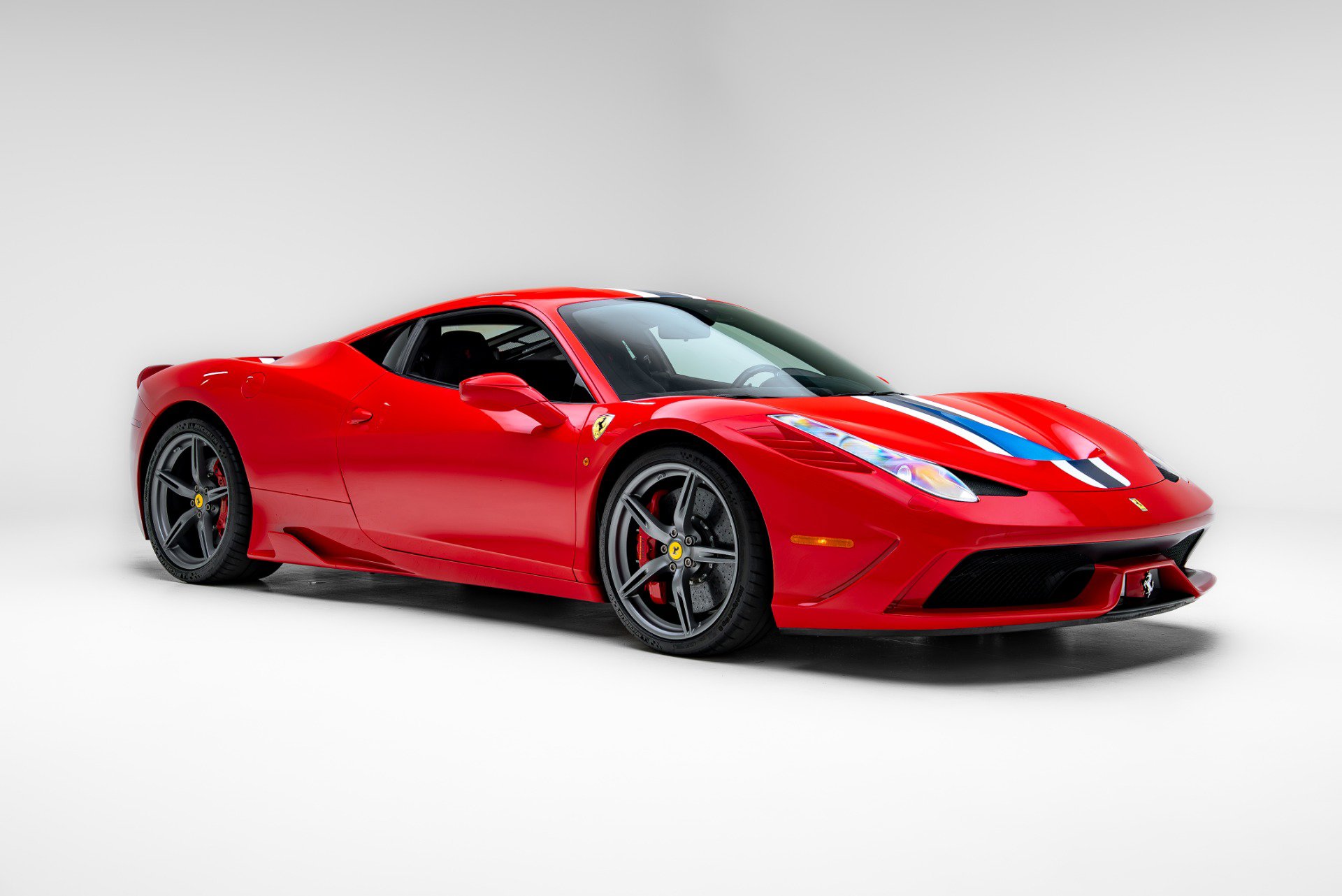 Used 2015 Ferrari 458 Speciale Coupe RWD image 10