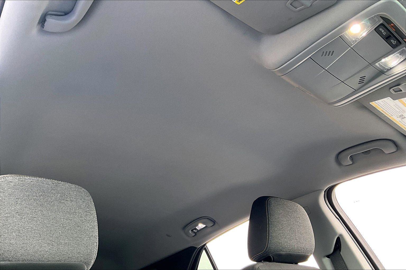 Used 2024 Chevrolet Equinox LT image 22