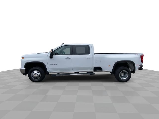 Used 2024 Chevrolet Silverado 3500 LT image 5