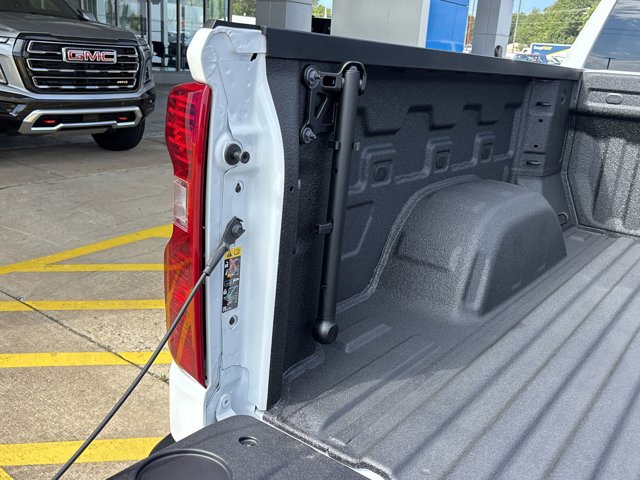 New 2025 Chevrolet Silverado 1500 Custom Trail Boss w/ Dark Appearance Package image 7