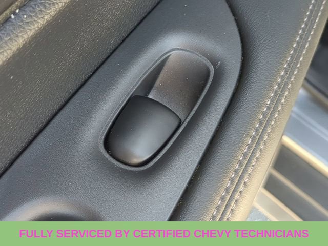 Used 2018 Nissan Rogue SV image 40