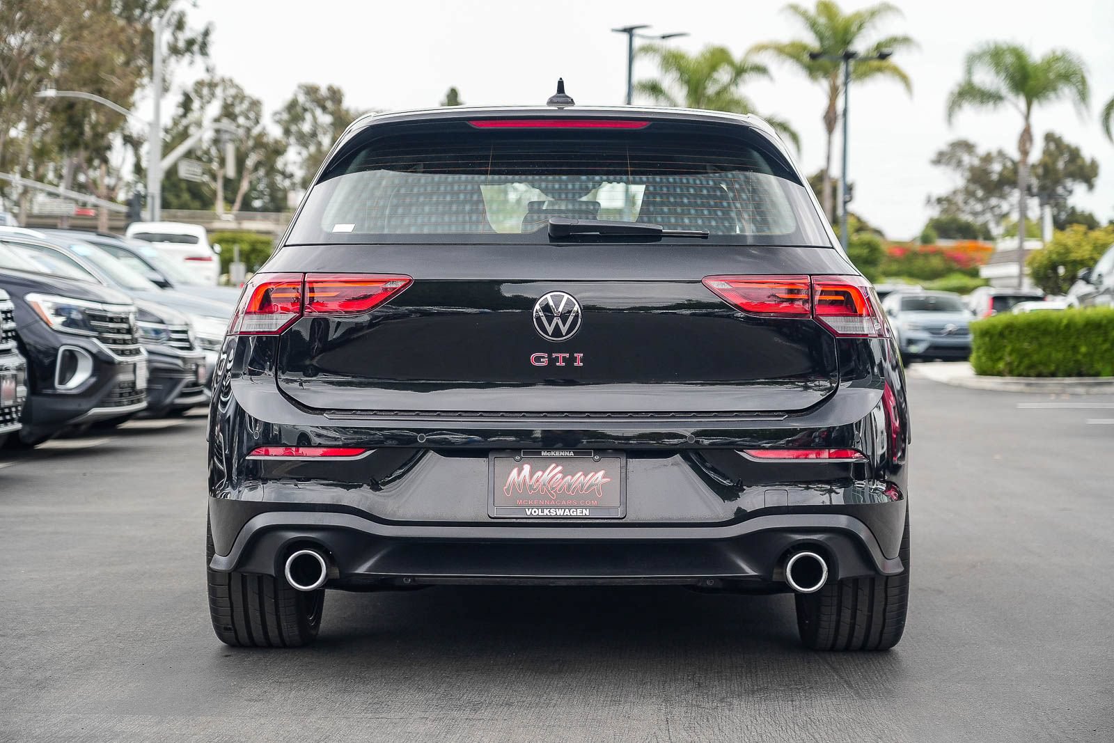 Certified 2024 Volkswagen GTI Autobahn FWD image 8