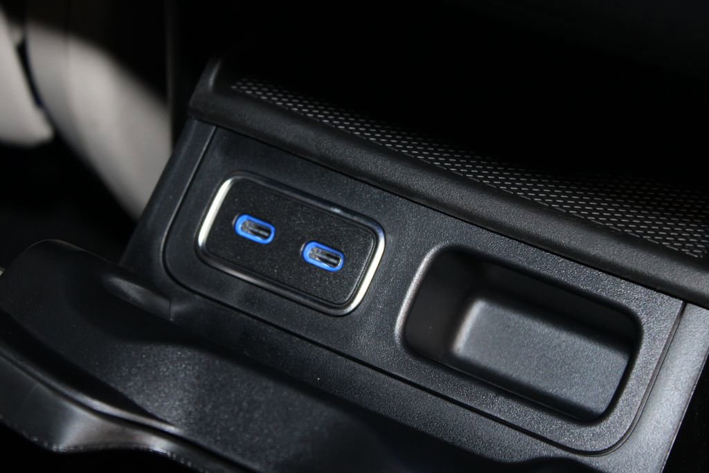 Used 2025 Mercedes-Benz GLS 450 4MATIC image 29