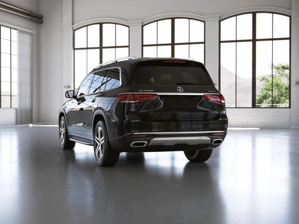 Certified 2023 Mercedes-Benz GLS 450 4MATIC image 28