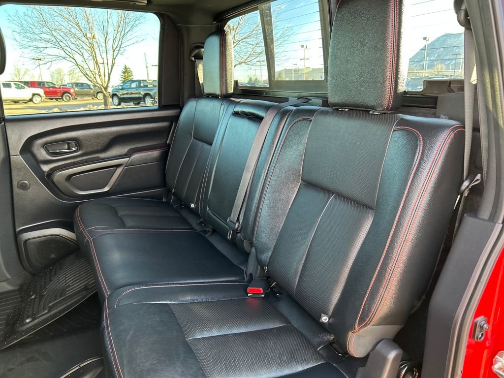 Used 2020 Nissan Titan PRO-4X w/ Pro-4x Convenience Package image 20