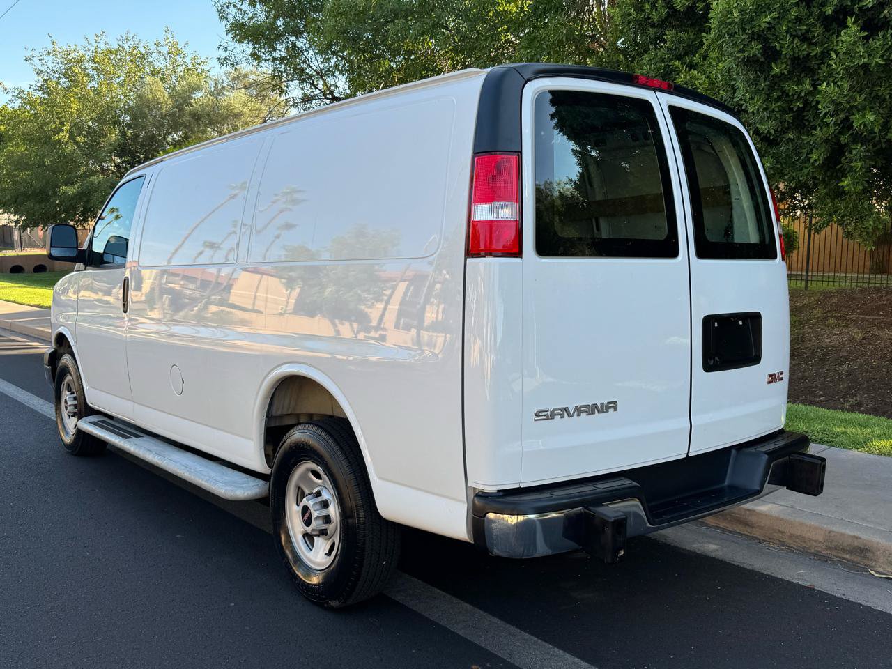 Used 2025 GMC Savana 2500 w/ Driver Convenience Package RWD image 43