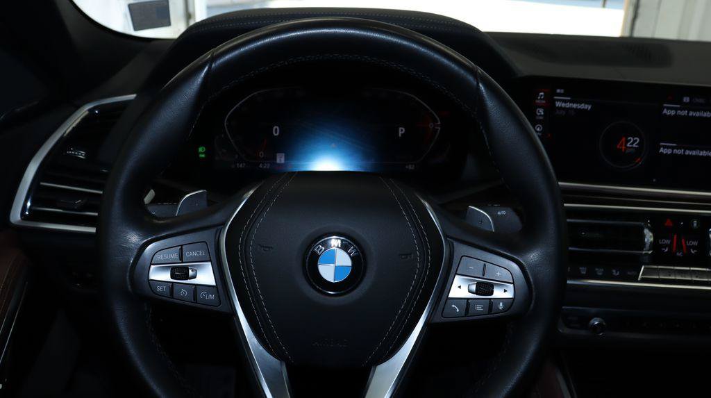 Used 2021 BMW X6 xDrive40i w/ Executive Package AWD/4WD image 17