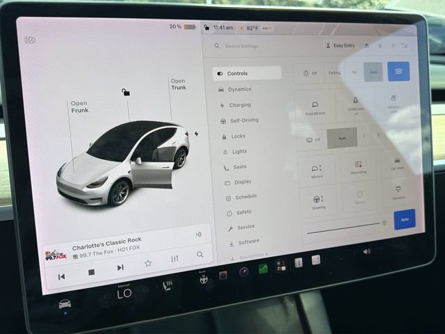 Used 2021 Tesla Model Y Long Range AWD/4WD image 15