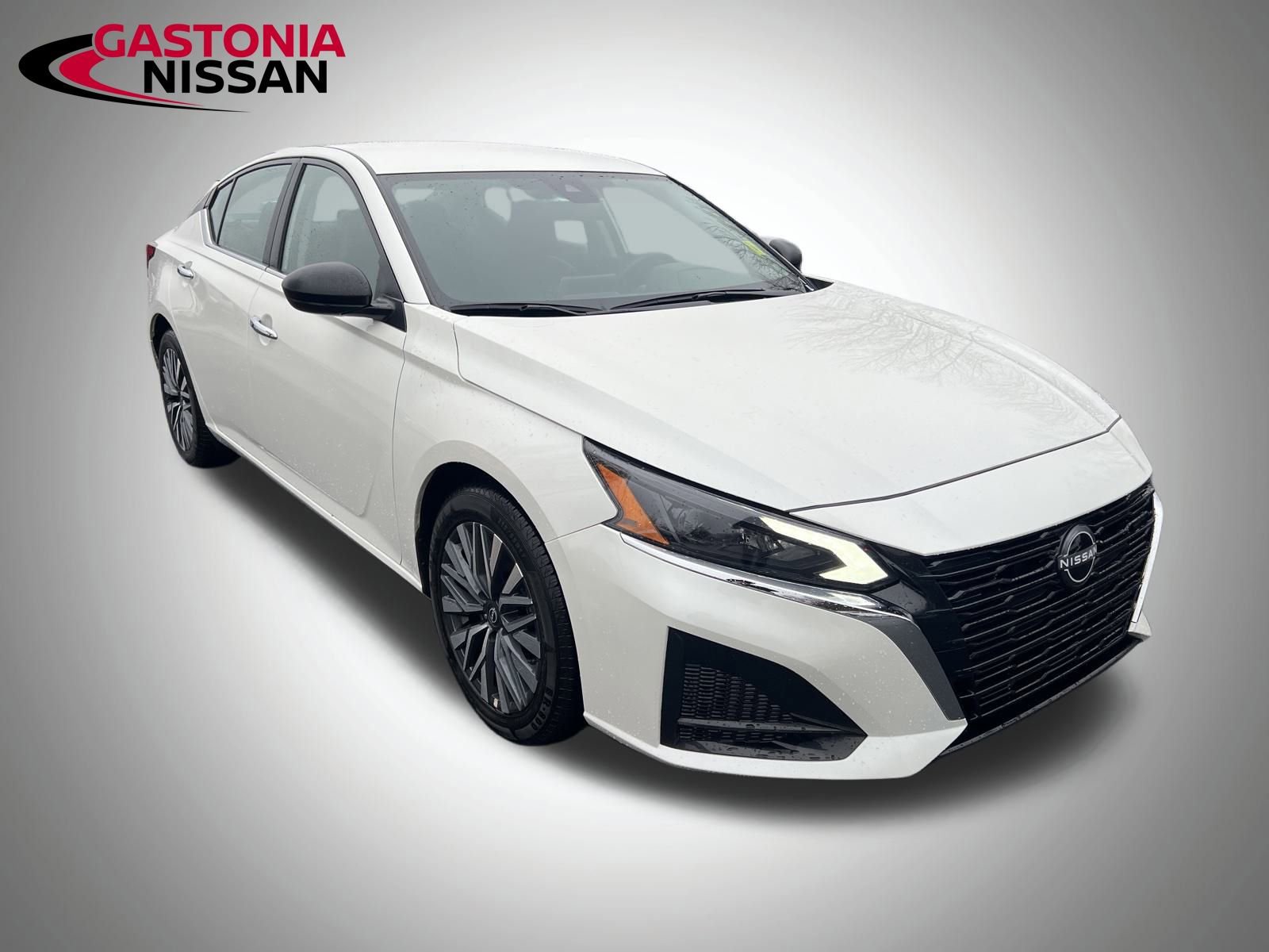 Used 2024 Nissan Altima 2.5 SV image 22