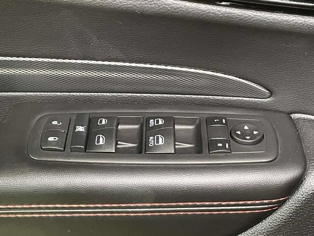 Used 2025 Dodge Durango GT AWD/4WD image 36