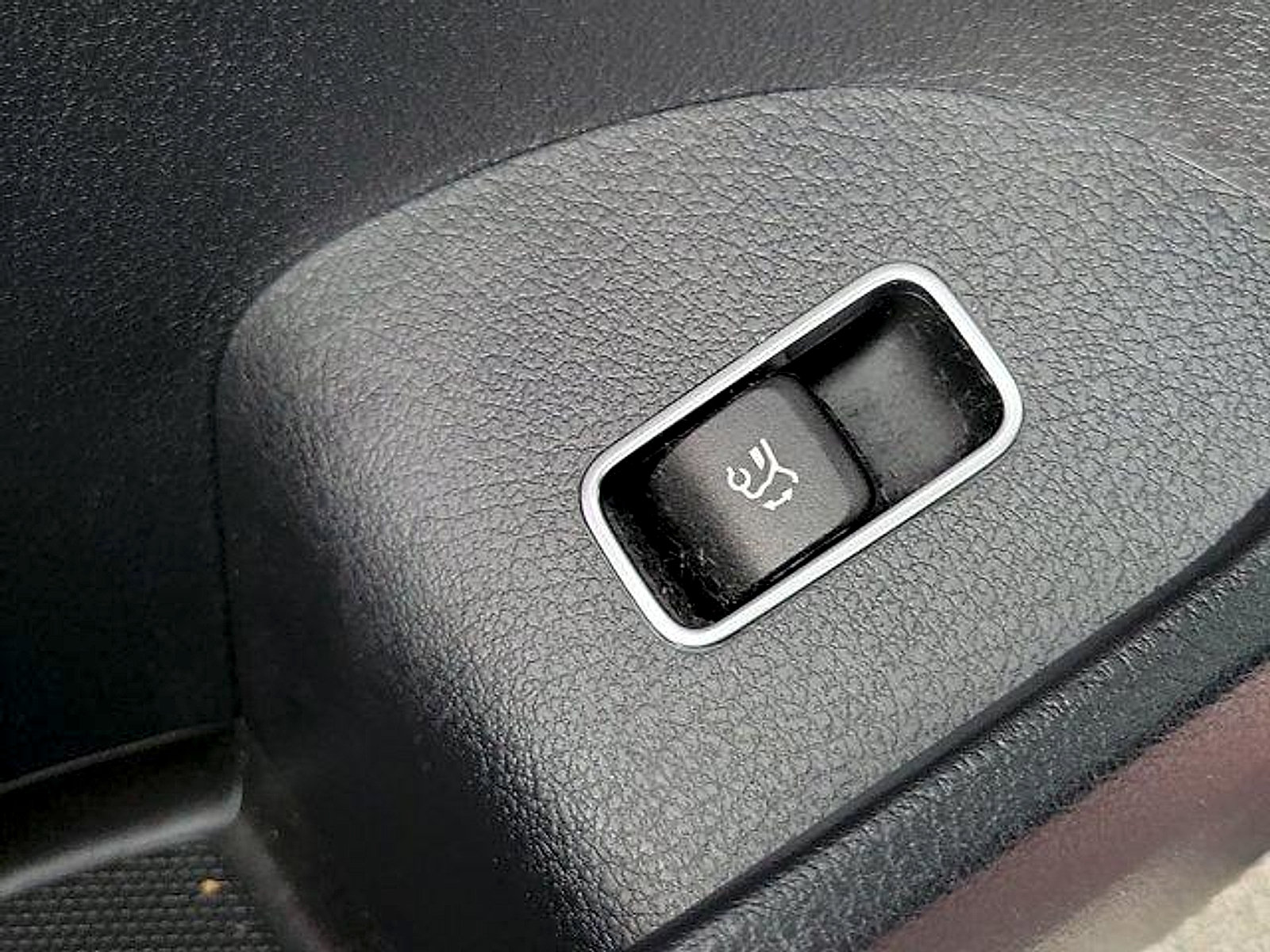Used 2024 Mercedes-Benz GLE 350 4MATIC image 23
