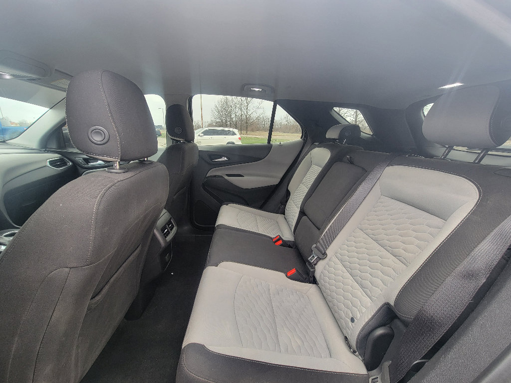 Used 2018 Chevrolet Equinox LS image 25