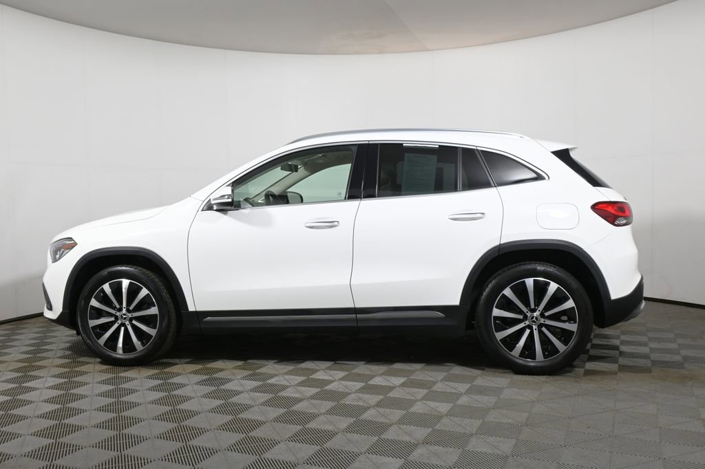 Used 2021 Mercedes-Benz GLA 250 4MATIC image 2