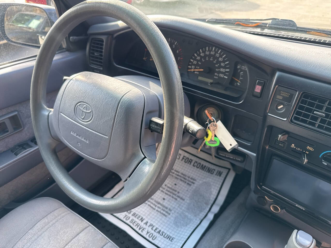 Used 2000 Toyota Tacoma PreRunner image 16