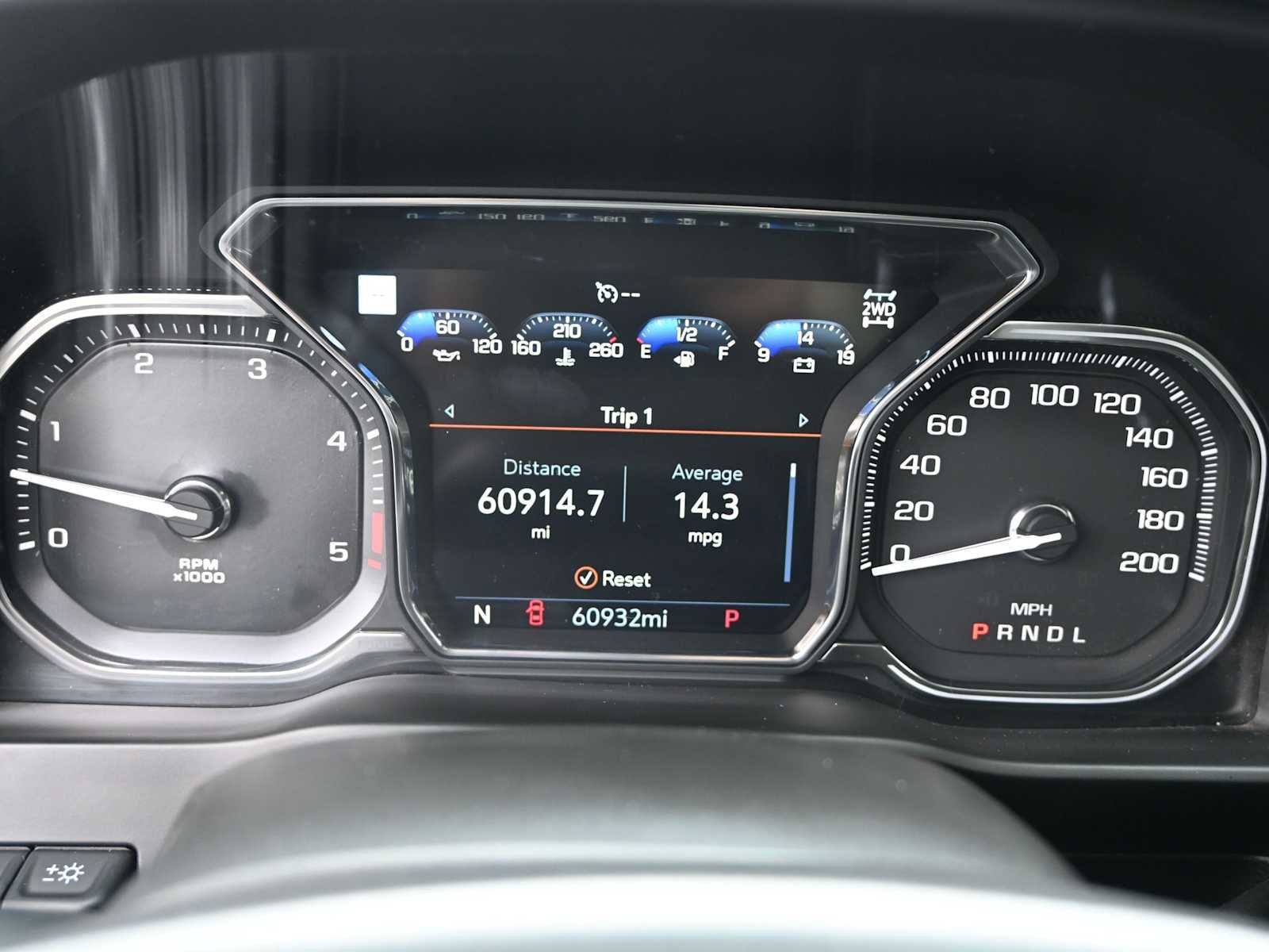 Used 2022 GMC Sierra 3500 Denali w/ Denali Ultimate Package image 23