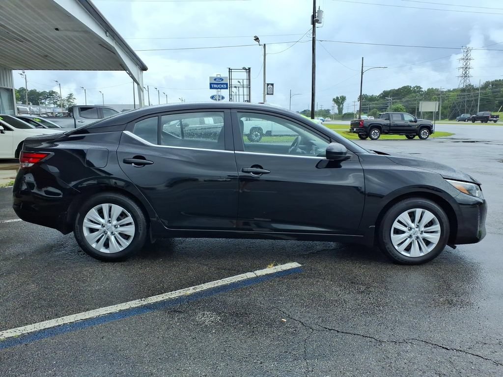 Used 2025 Nissan Sentra S FWD image 8
