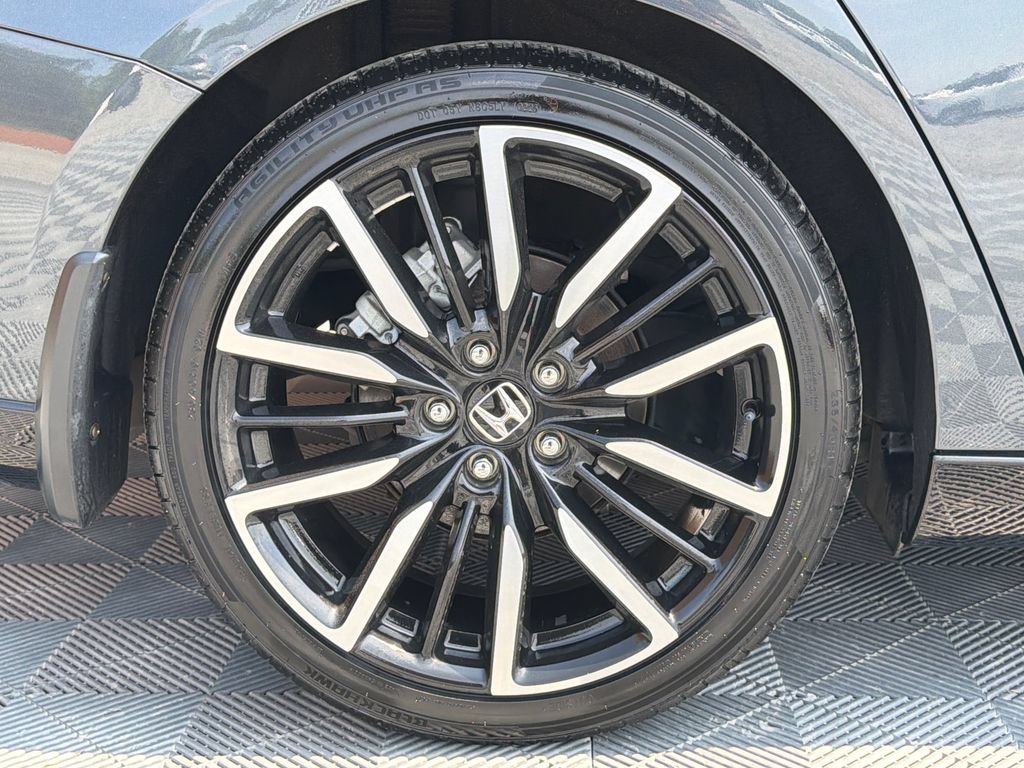 Used 2023 Honda Accord Touring image 20