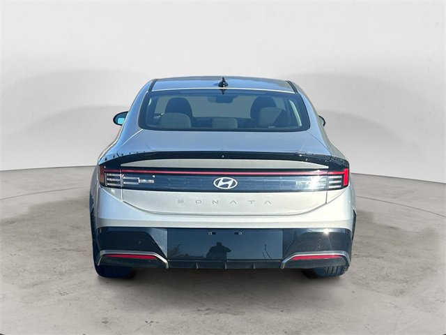 Used 2025 Hyundai Sonata SEL image 4