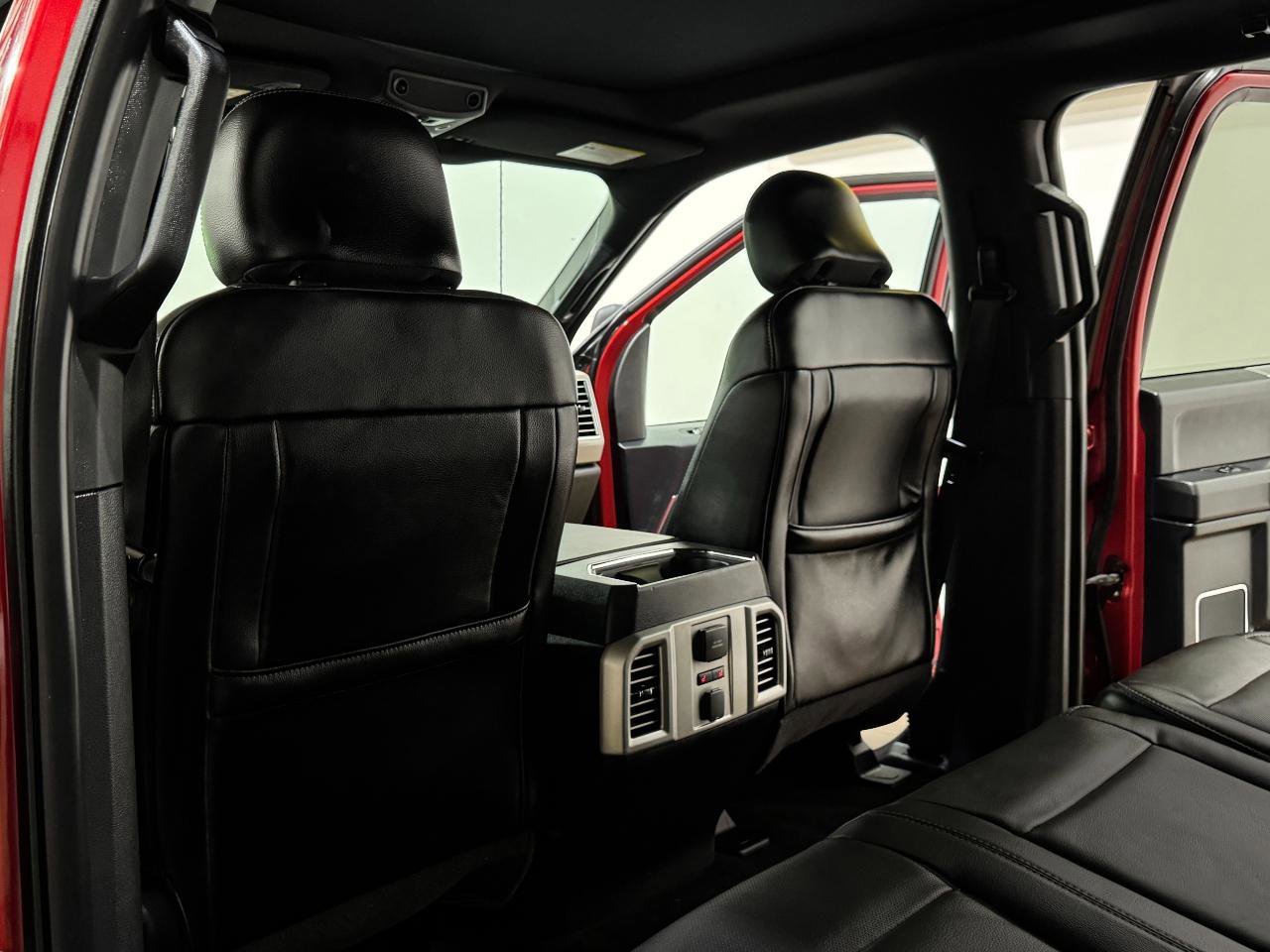 Used 2015 Ford F150 Lariat w/ Equipment Group 502A Luxury RWD image 17