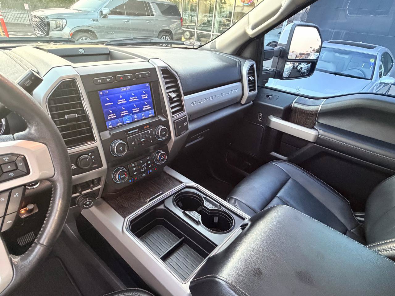 Used 2020 Ford F350 Lariat w/ Lariat Ultimate Package AWD/4WD image 13