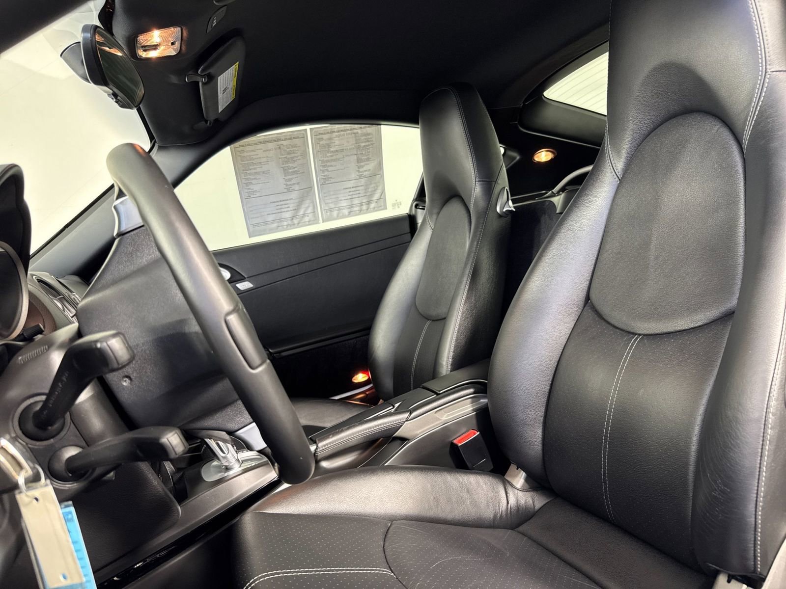 Used 2012 Porsche Cayman image 5