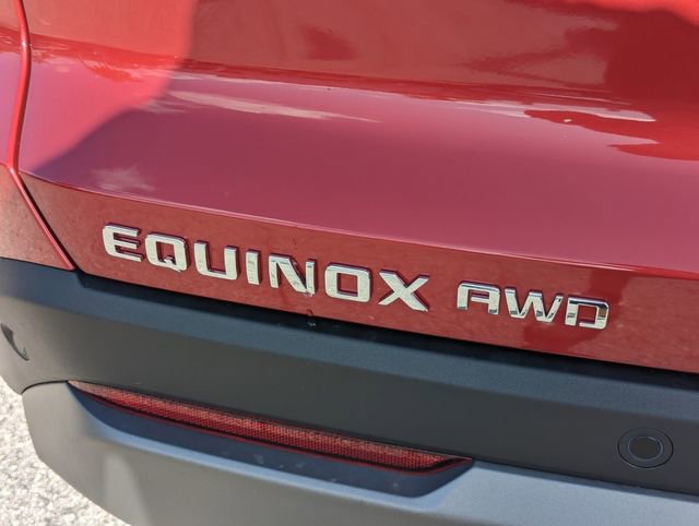 New 2025 Chevrolet Equinox LT w/ Safety and Technology Package image 11