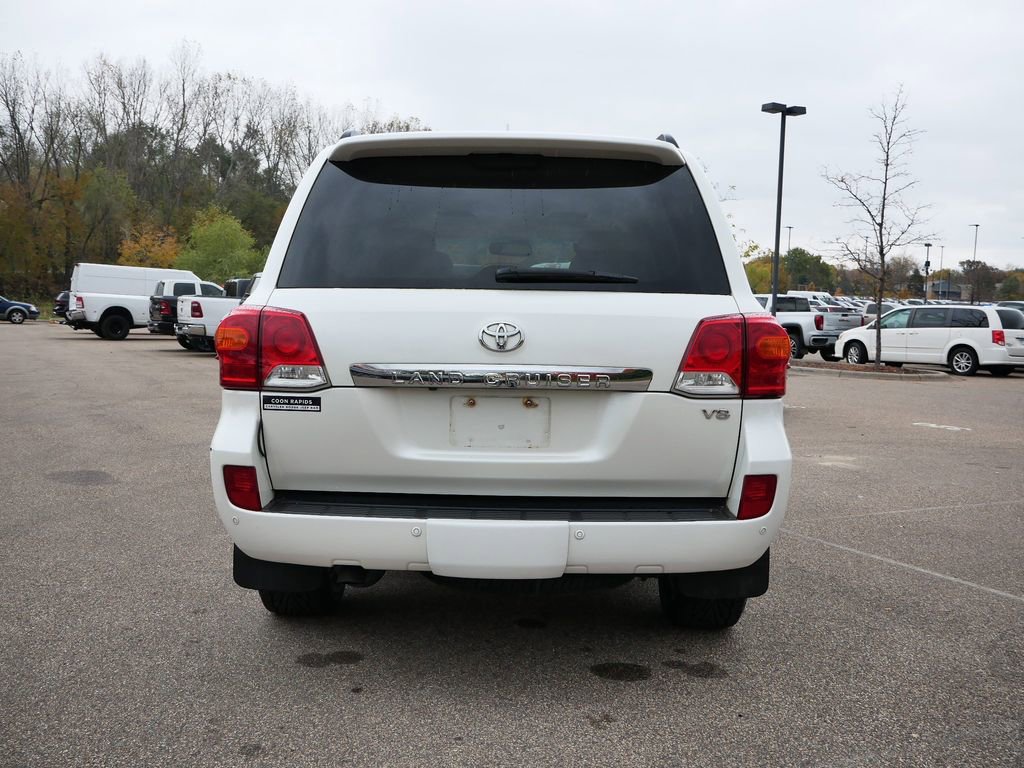 Used 2015 Toyota Land Cruiser image 70