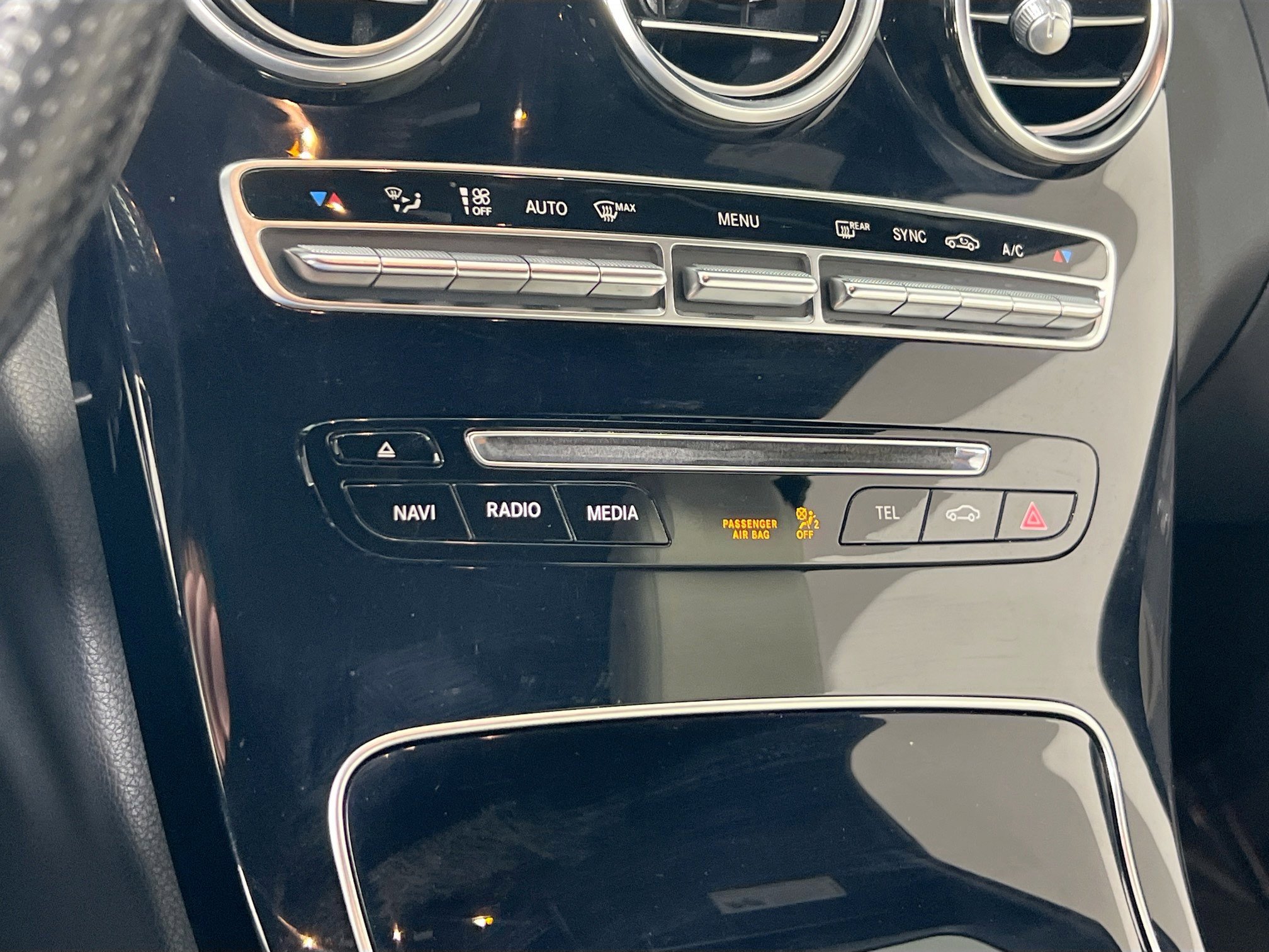 Used 2017 Mercedes-Benz C 300 4MATIC Cabriolet image 16