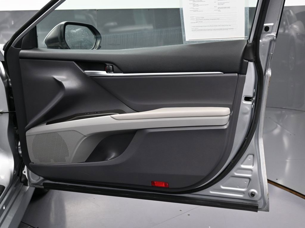 Used 2024 Toyota Camry LE image 35