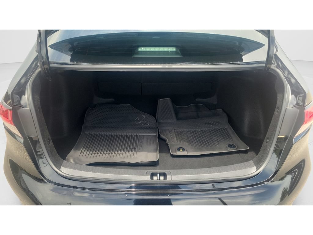 Used 2023 Toyota Corolla LE FWD image 10