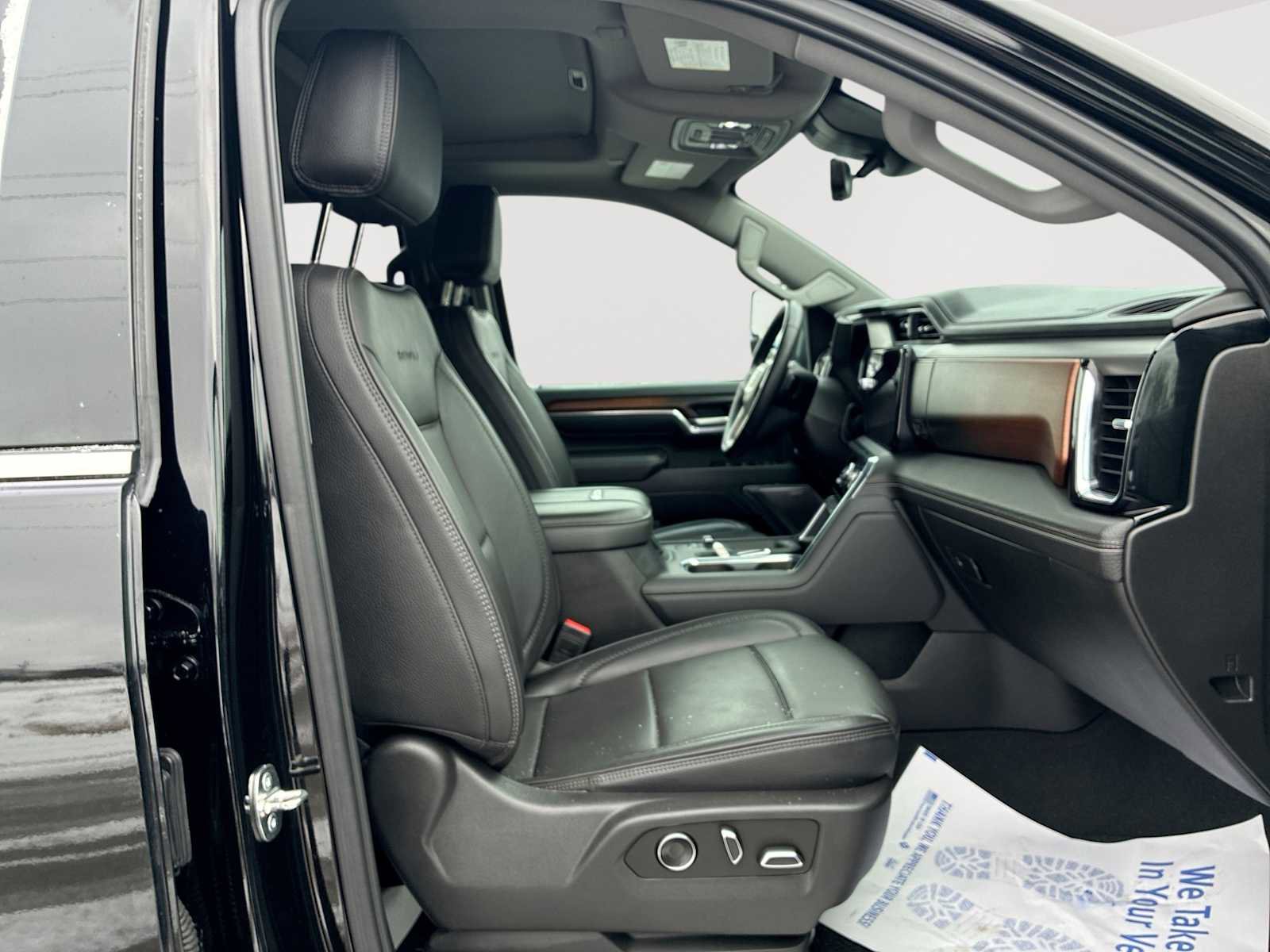Certified 2024 GMC Sierra 2500 Denali w/ Denali Reserve Package image 29