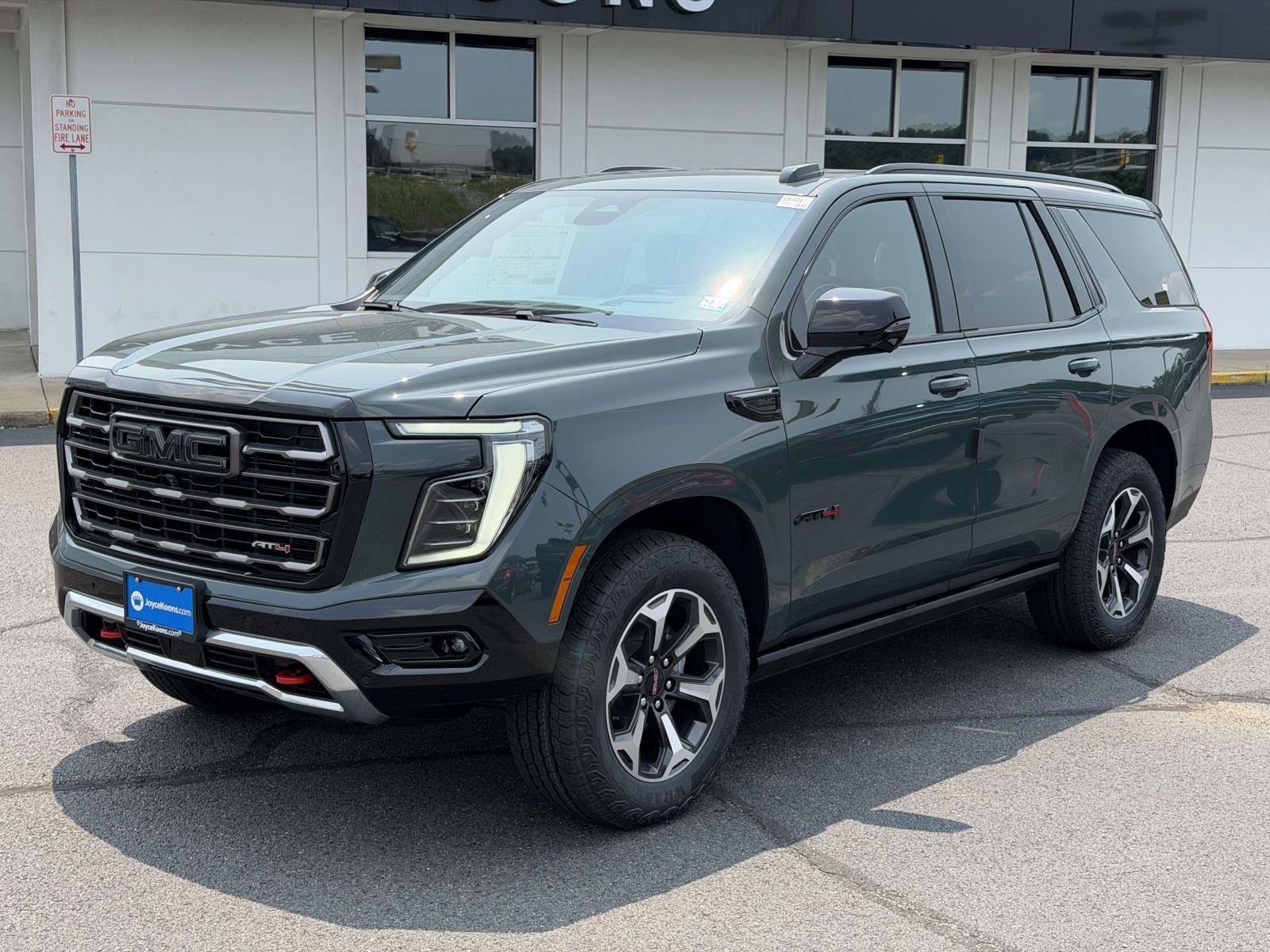 New 2026 GMC Yukon AT4 Ultimate AWD/4WD image 4