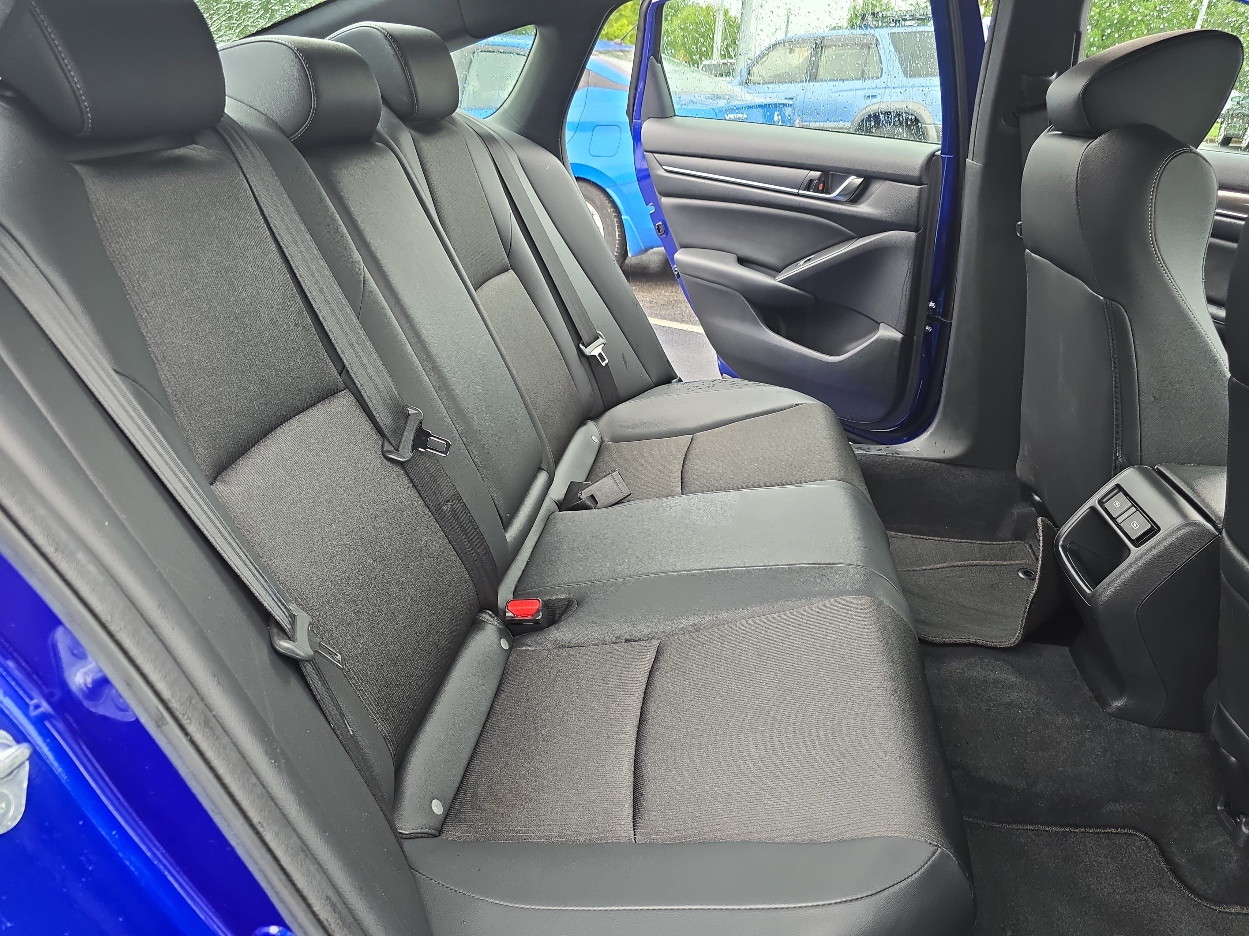 Used 2022 Honda Accord Sport image 12