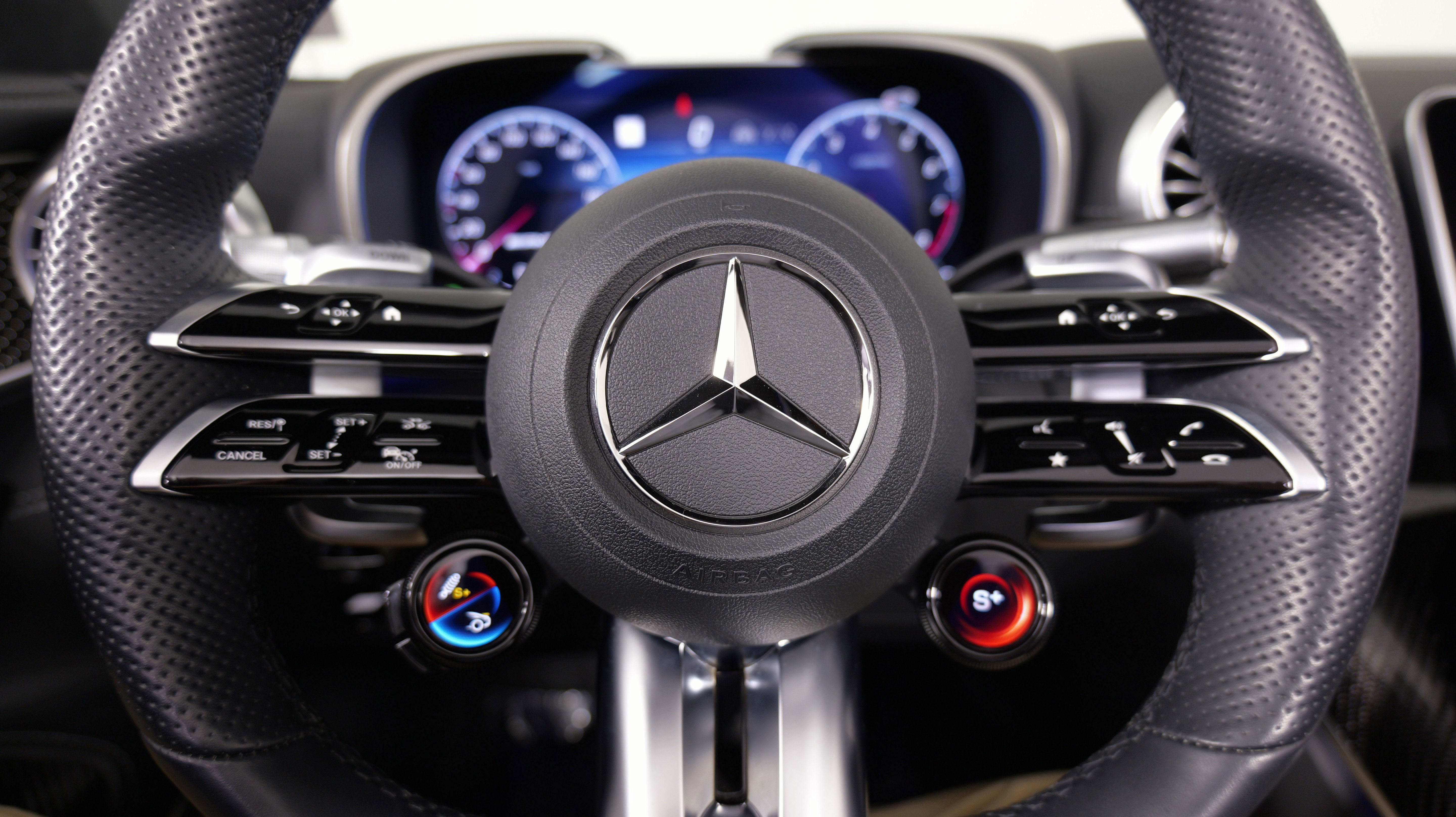 Used 2022 Mercedes-Benz SL 63 AMG 4MATIC image 42