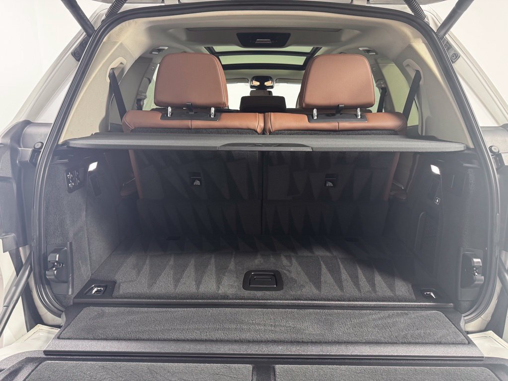 Certified 2023 BMW X7 xDrive40i w/ Executive Package AWD/4WD image 19