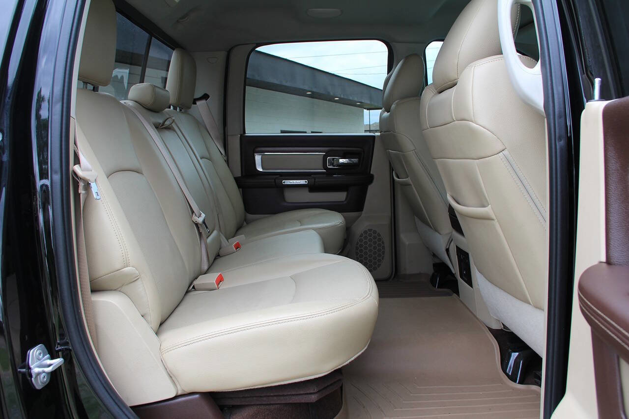 Used 2015 RAM 2500 Laramie w/ Protection Group AWD/4WD image 16