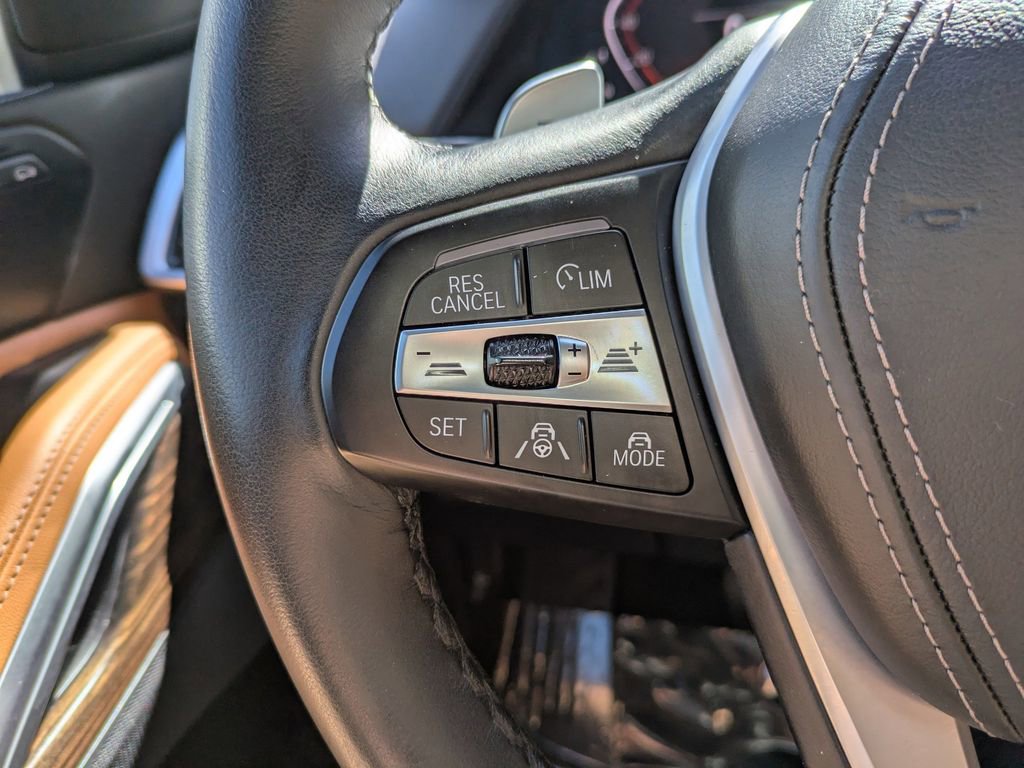 Used 2023 BMW X6 xDrive40i AWD/4WD image 29