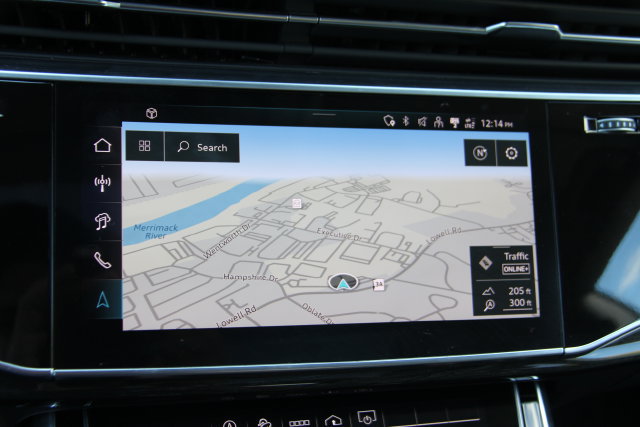 Used 2024 Audi Q8 Premium Plus AWD/4WD image 23