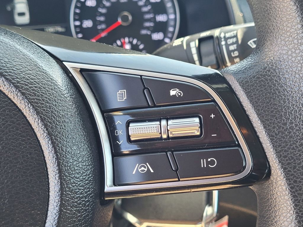 Used 2023 Kia Forte LXS image 12